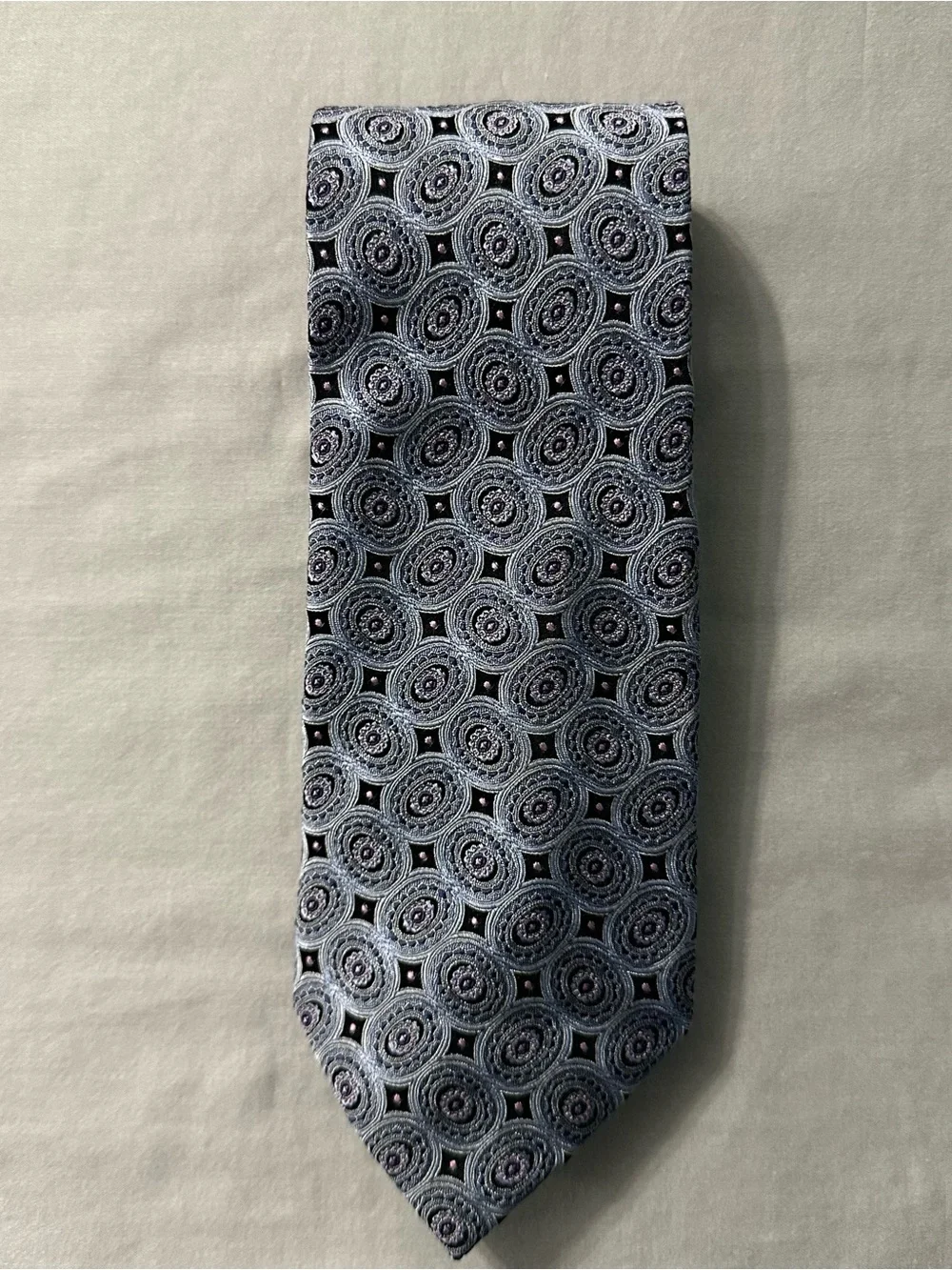 Jos A Bank Signature Collection Silk Tie Mens Blue Gray Geometric Medallion
